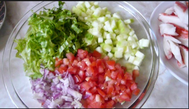" How To Make Shrimp & Imitation Crab Meat Salad" Their Great With Tostadas!😋