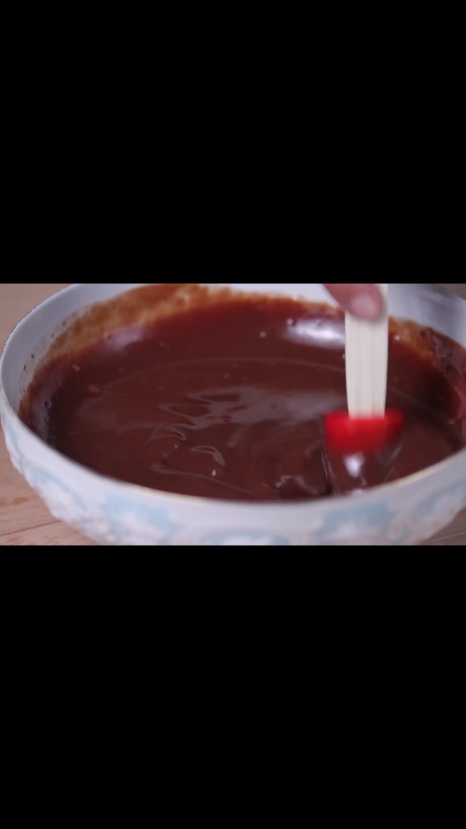 Easy NO BAKE chocolate strawberry tart 🍫🍓