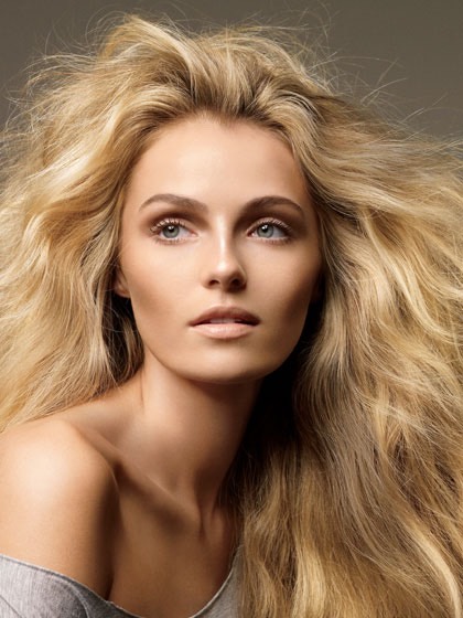 Cheekbone highlighter
Rub a very small amount of coconut oil on the tops of cheekbones to highlight over makeup