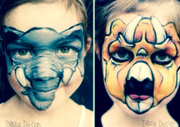 Another Jurassic Park themed occasion yet no-one likes or wants dinosaurs? Yikes! Try this to make them look lively and noticeable! 🐯
