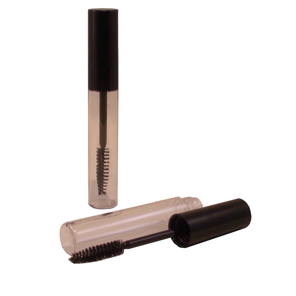 And add Castro Oil  empty mascara keep it in use to grow thick and beautiful eyelash
