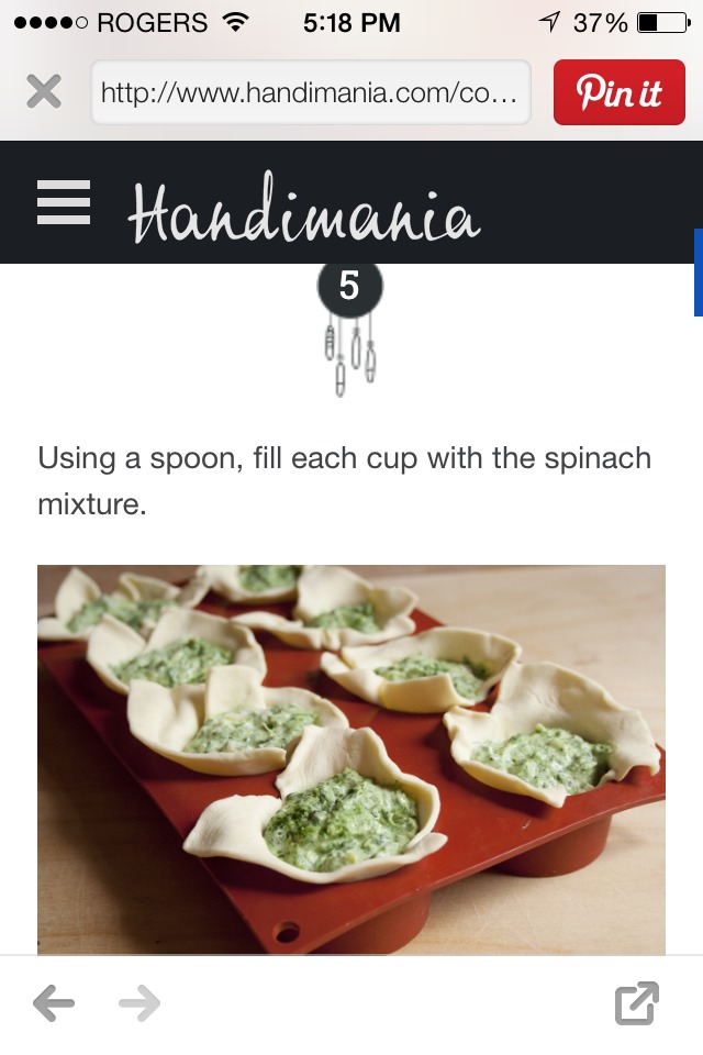 Creamy Spinach Puff Pastry Cups