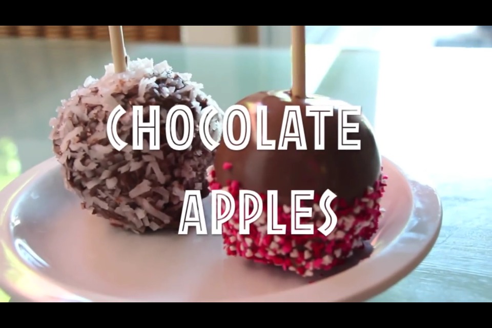 Candy/Chocolate/Caramel Apples! 🍎🍫