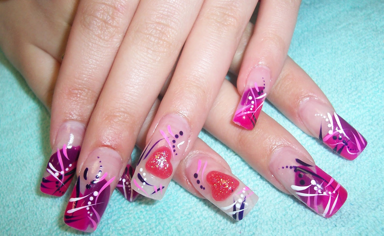 Calling all girly-girls just like me - this is perfect for you gals!