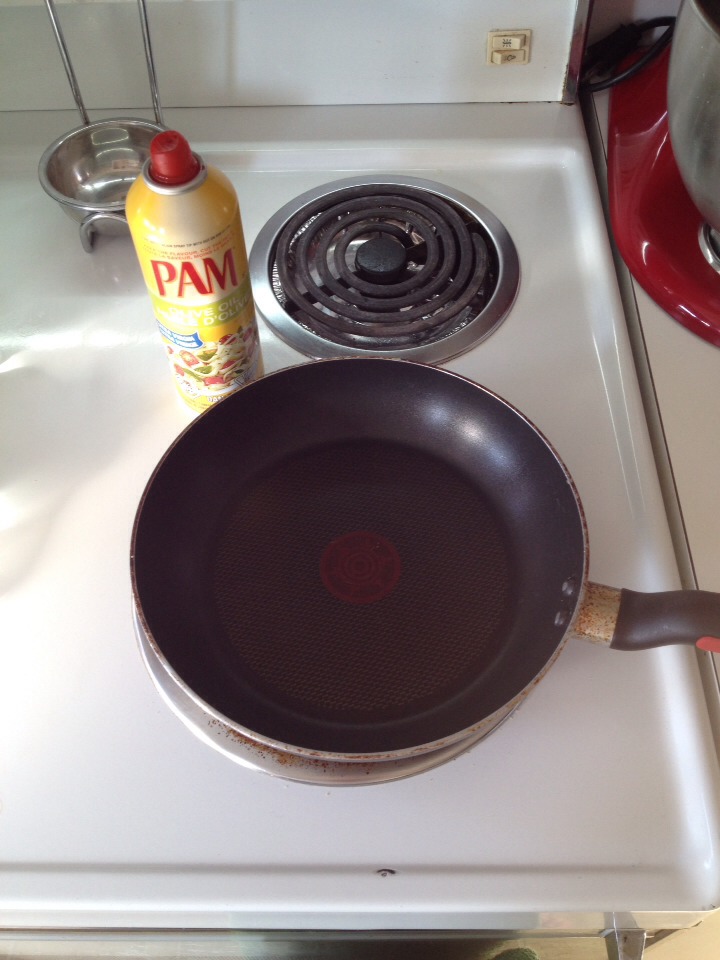 Heat pan, low/med heat
Spray with non-stick spray
