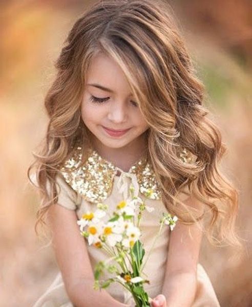 20 Pretty Hair Styles for Your Little Girl
