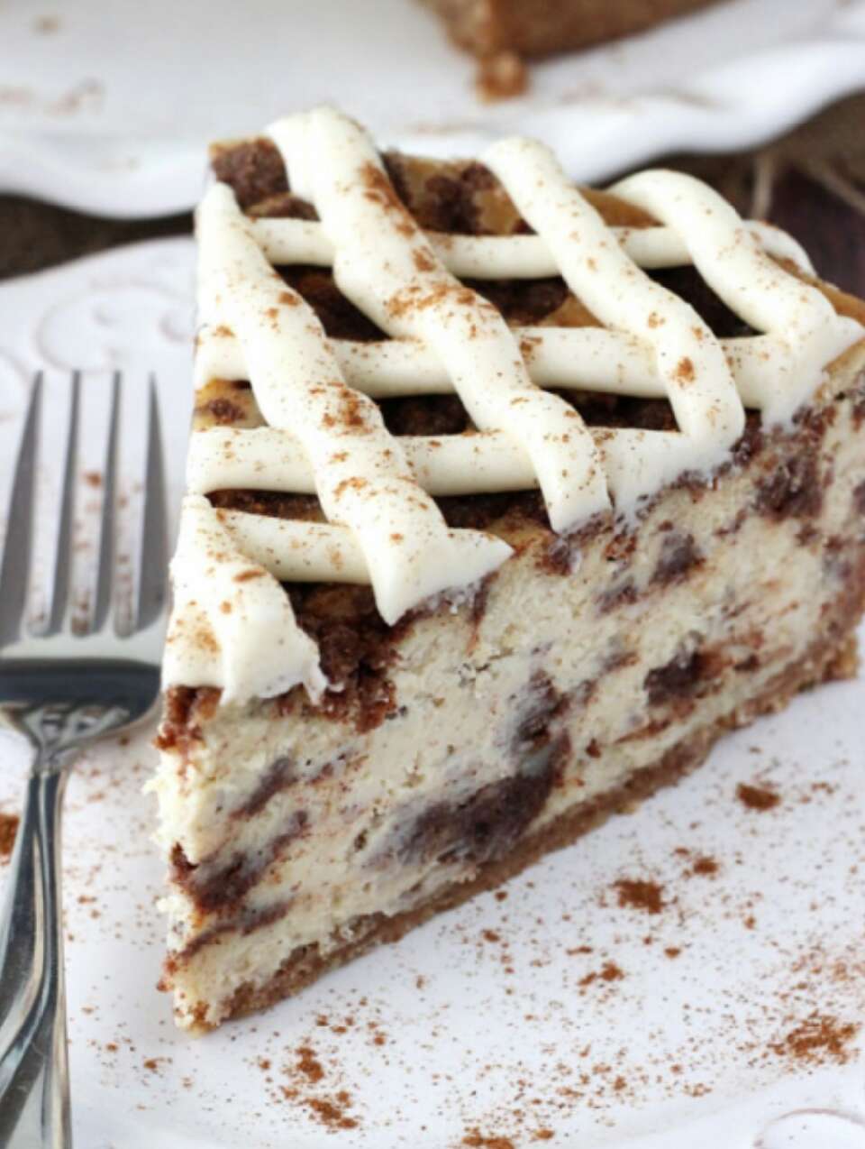 Cinnamon Roll Cheesecake!