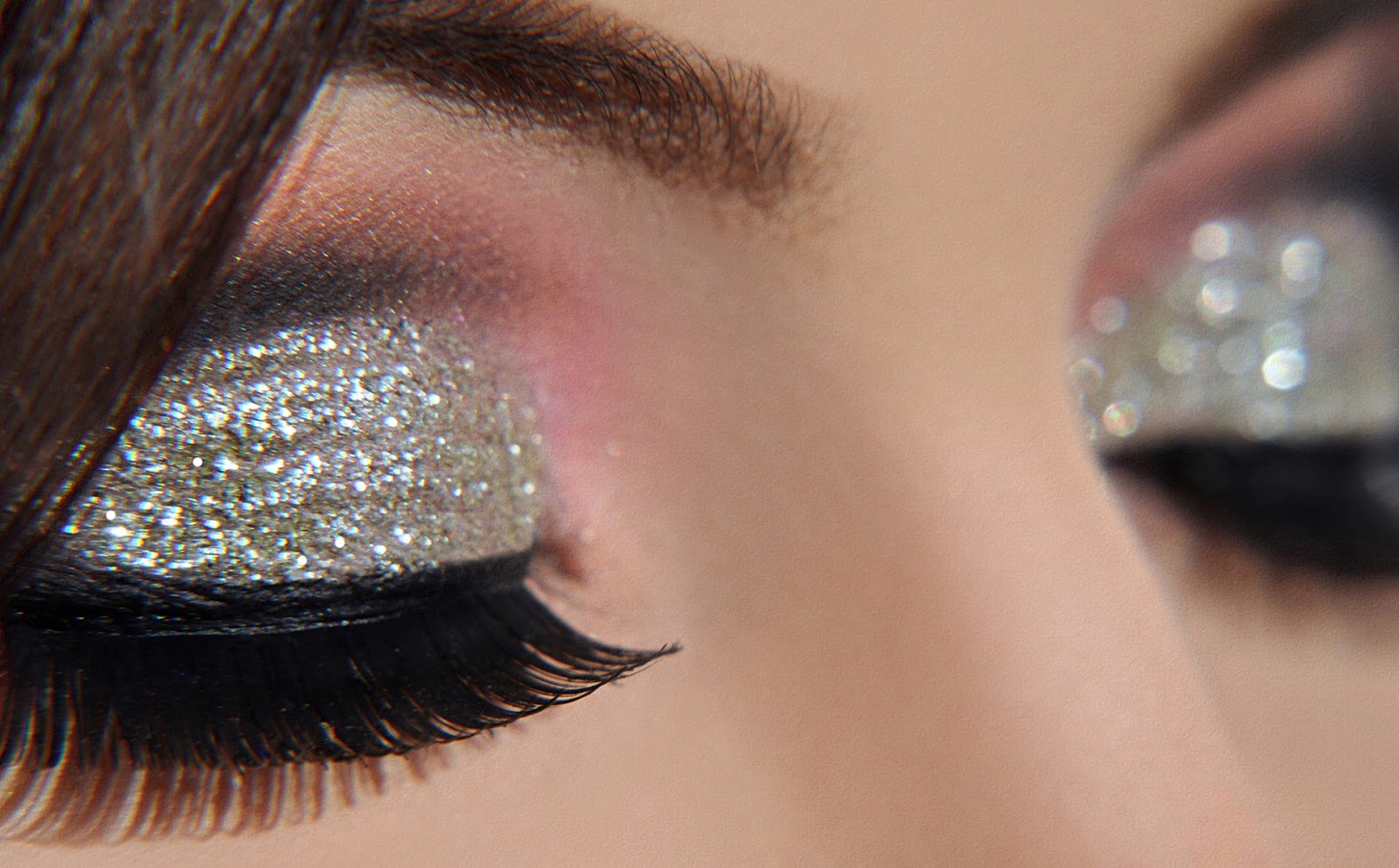 Glitter Eyeshadow Makeup🔮