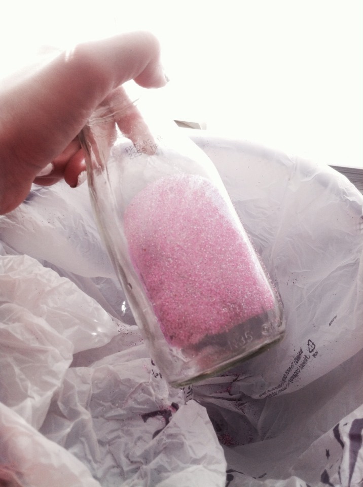 Step 6: Do the same thing with a different color of glitter on the other side.
