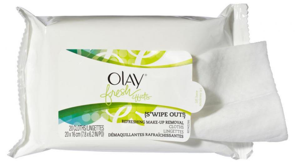 Olay Fresh Effects S’Wipe Out, $5
"Refreshing everyday cleansing in a jiffy. Removes makeup gently, leaving skin so soft"