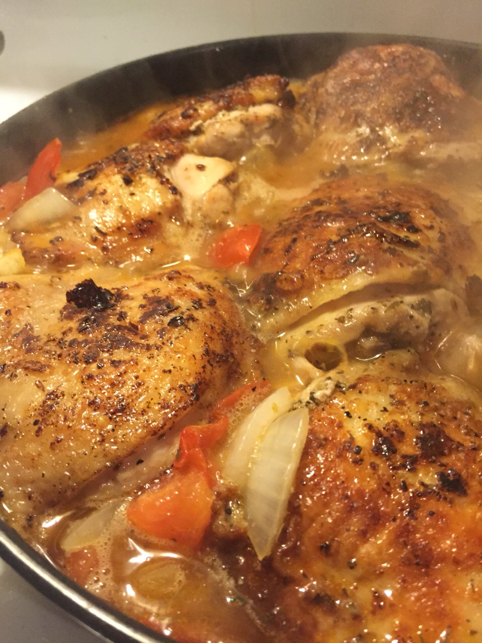 Easy Skillet Spanish Style Chicken In Tomato And Onion Sauce