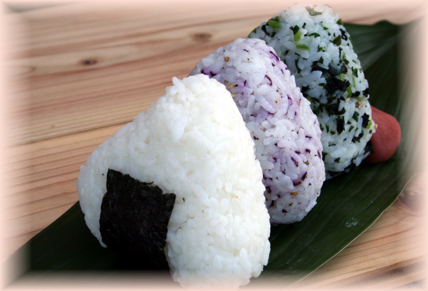 Onigiri!!! A Japanese rice ball that can be eaten for snack or dinner