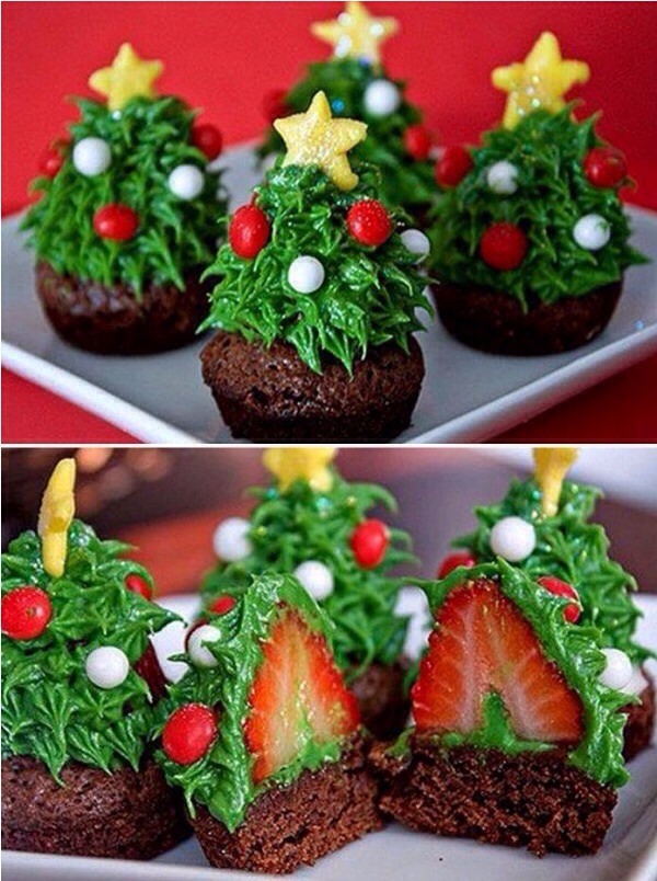 Cupcake + strawberry + icing + candy= mini Christmas tree 🎄