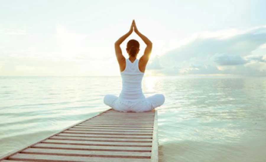 Fix It: Before you think about a diet & exercise plan, make sure you’re getting enough shuteye. The magic # of hours is around 7 - very active people likely need more. If you’re stressed, find healthy ways to relieve tension, like regular yoga sessions, meditation, or hitting a punching bag. 🕉☯
