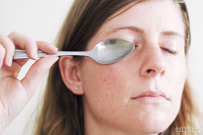 Want to get rid of your dark under eye circles? Leave a couple of spoons or a damp tissue in the fridge for 2-3 hours. After place them gently over your eyes. This will help control the darkness.