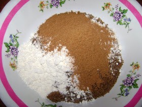 Cinnamon-Pecan Coffee Cake
