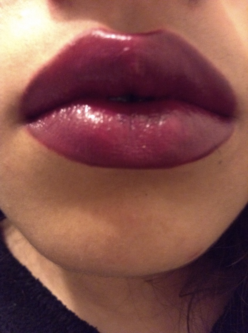 How To Plump Your Lips In 6 Simple Steps👄