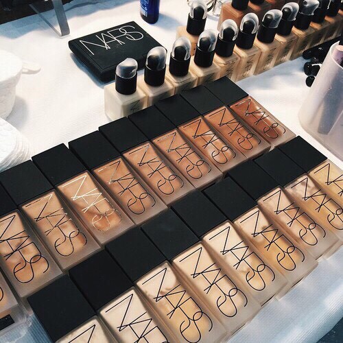 2. Use your fingers to apply your foundation if you want sheer coverage and a brush if you more polished, medium to full coverage.