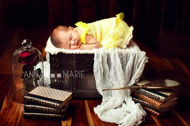 Newborns First Photo Shoot Ideas!!!!!!!!!!!!!!Really Cute!!!!!!!!!!!