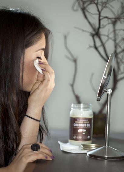 14. Remove makeup with coconut oil.
Coconut oil is all natural and therefore is already better for your skin than any chemical-filled, artificial removers. Because it’s an oil, it’s extremely gentle as well! You can get it at any grocery store in a big jar, so it’ll last a long time.