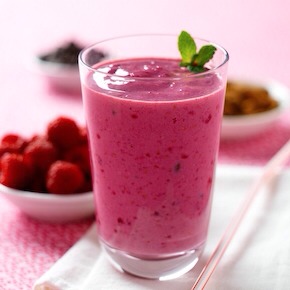 3...Smoothies π
Smoothies are a great way to quickly get nutrients into your body.
If you don't like eating in the morning but still feel as if you need breakfast smoothies are perfect!!
There a refreshing start to your day!!
Try adding vegetables instead of fruit all the time!!