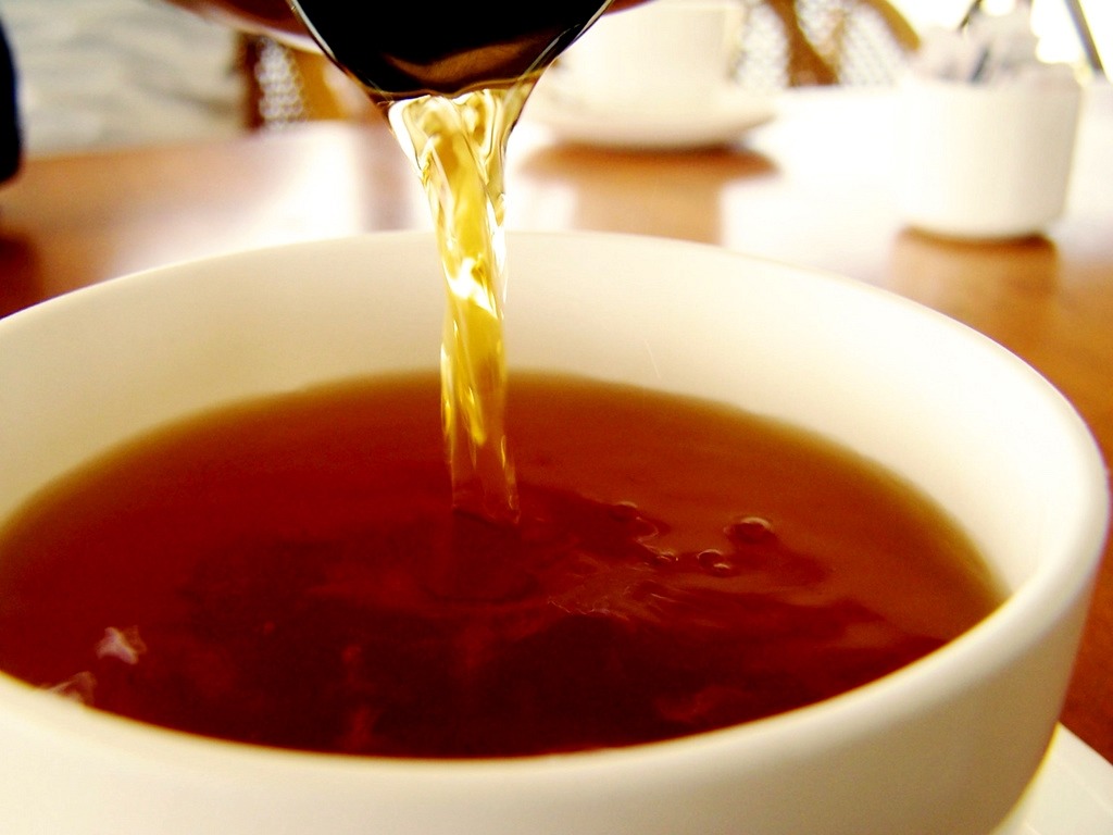 Black Tea: black tea is full of powerful antioxidants that stop plaque from forming. Great for BAD BREATH. 