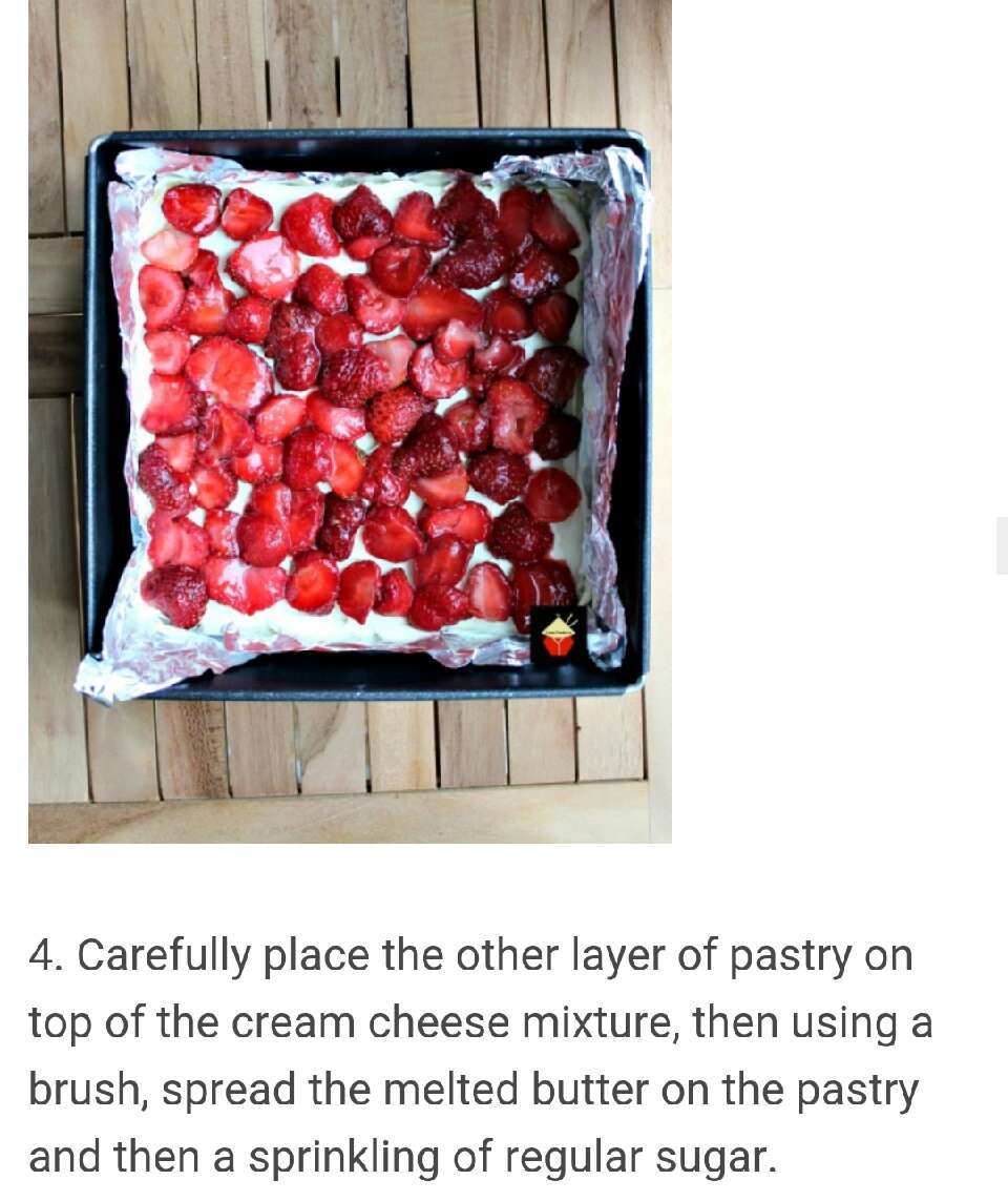 Strawberry Crescent Roll Cheesecake Bars!!