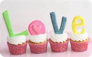 "Some Pretty Amazing Valentine Cupcake Ideas"