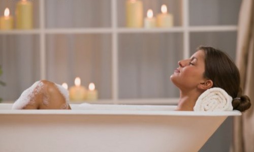 Benefits of bath salts:

Relaxing, detoxifying, sooths tired muscles and reduces inflammation. Baking soda is added to soften the water and relieve skin irritation. Essential oils also provide different benefits depending on which ones you used. :) I love lavender. So relaxing! :)
  --->
