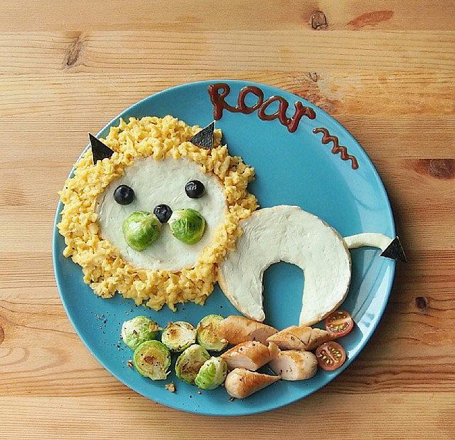 Little Lion
Kids will roar over this filling and fun breakfast! All you need are scrambled eggs, a bagel, and a few of their favorite veggies.