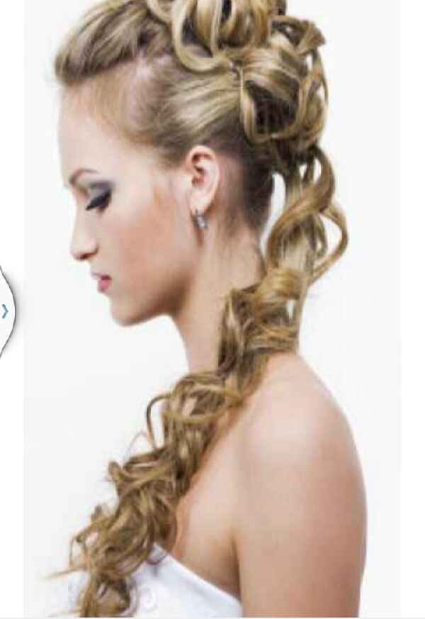 10 Cute Hairstyles For Long Hair!