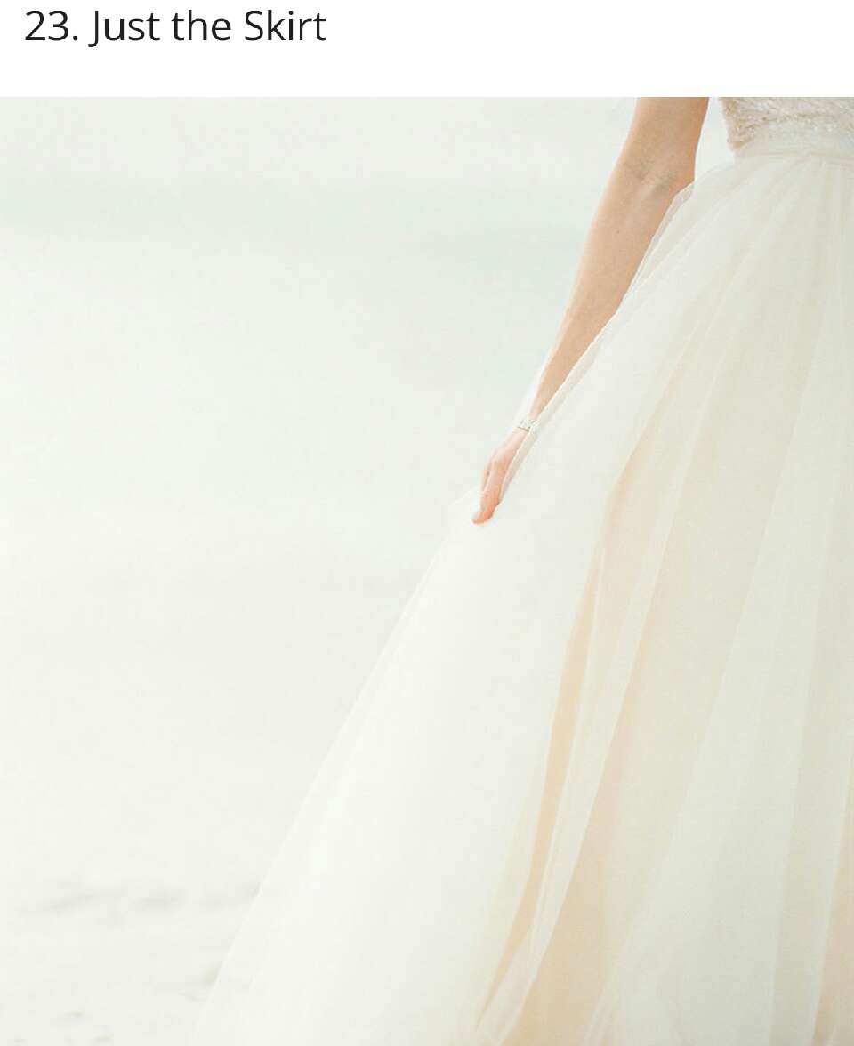 Pictures You Will Regret NOT taking Of Your Wedding Dress! 