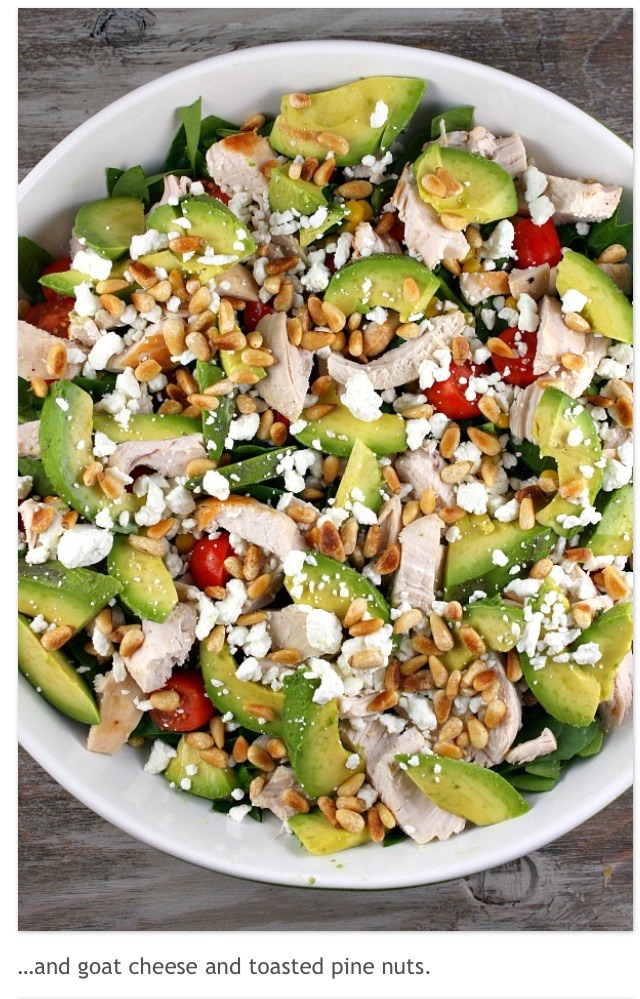 " Delicious Spinach Salad With Chicken, Avocado & Goat Cheese"👍