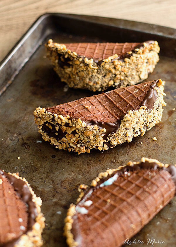 😍Homemade Choco Taco Tutorial!😍