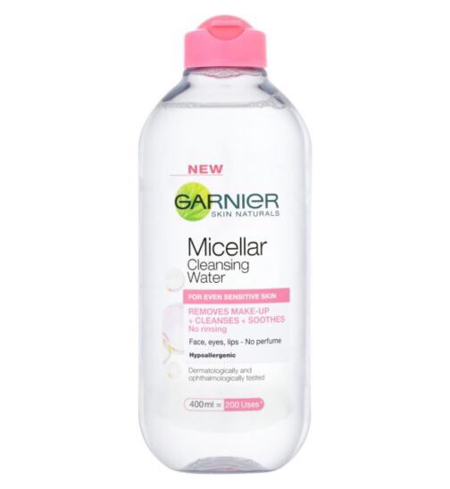 This product removes makeup, cleanses your face and leaves it really smooth๐๐