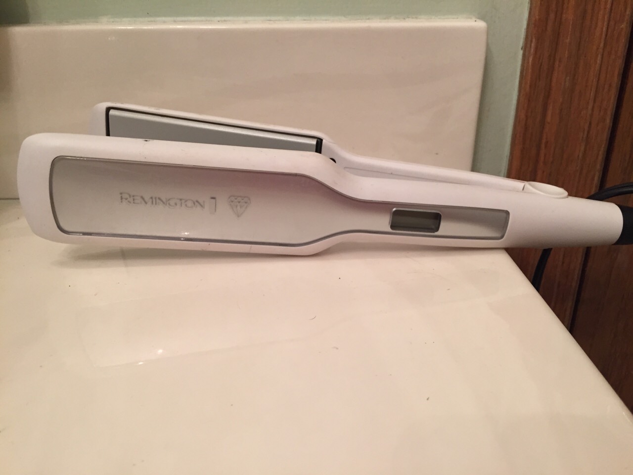 Remington Diamond Hair Straightener (found it at target)