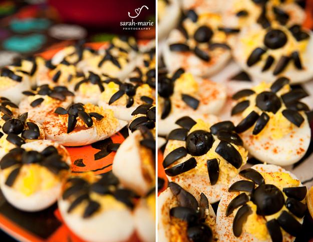 Spider Deviled Eggs

http://www.sheknows.com/food-and-recipes/articles/973723/spooky-spider-snacks