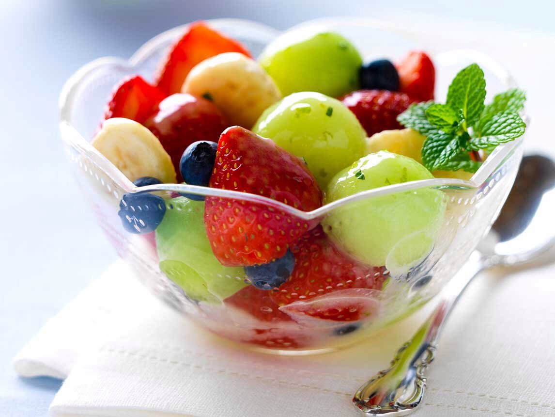 Fruit salad! Mix it up and add all your fav fruits... I had one today with apples,strawberries, peaches and clementines 🍊👌☺️