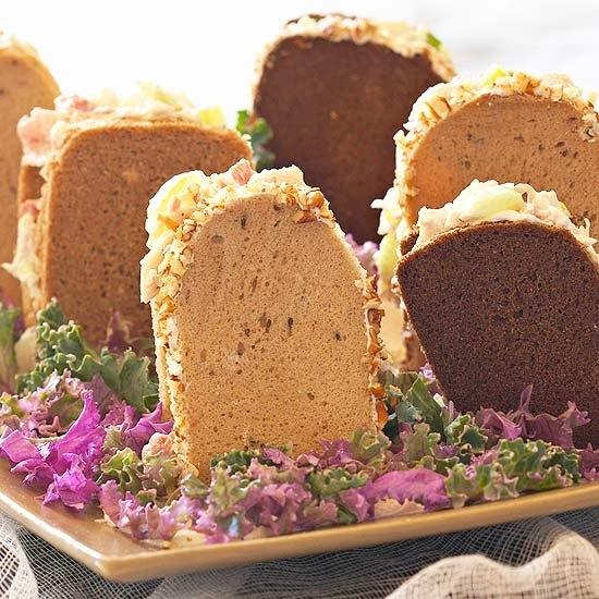 Tombstone Sandwiches

Cute, right?

http://www.bhg.com/recipe/salads/tipsy-tombstone-sandwiches/
