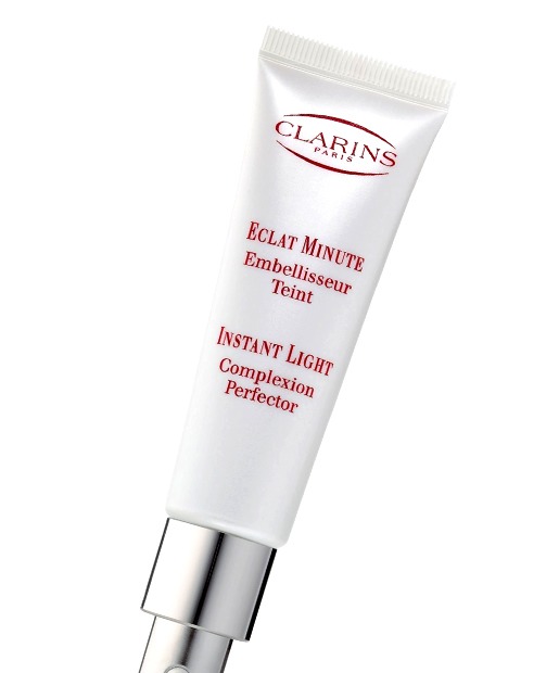 #1!! With. 9.9 average rating...Why it's great: Everyone  love the glow that this concealer gives their skin. Some even wear it solo, without foundation, making it "great for those days you don't want to wear makeup but still look good", says one reader.