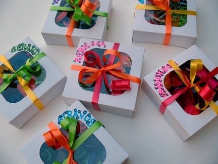 Make your own crayons in different molds from pieces of crayons you no longer use! All the different fun shapes you can create make a fun, unique and cheap party favour! 