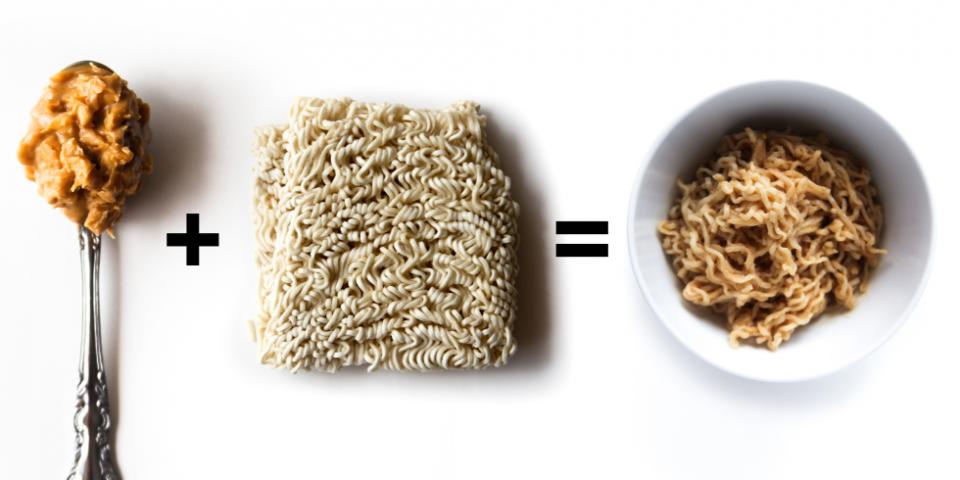 2. Crunchy Peanut Butter + Ramen = Satay Noodles