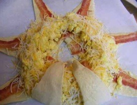 Breakfast Crescent Roll Loaf! 