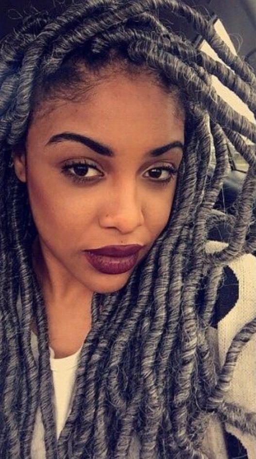 Dyed Hair on Dark Skin Girls / Colored Hair on Darker Skin