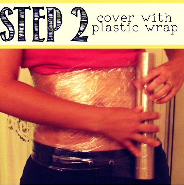 Then, take the plastic wrap and wind it around your abdomen a few times. Make sure not wrap too tight, because it will need to be kept on overnight.
