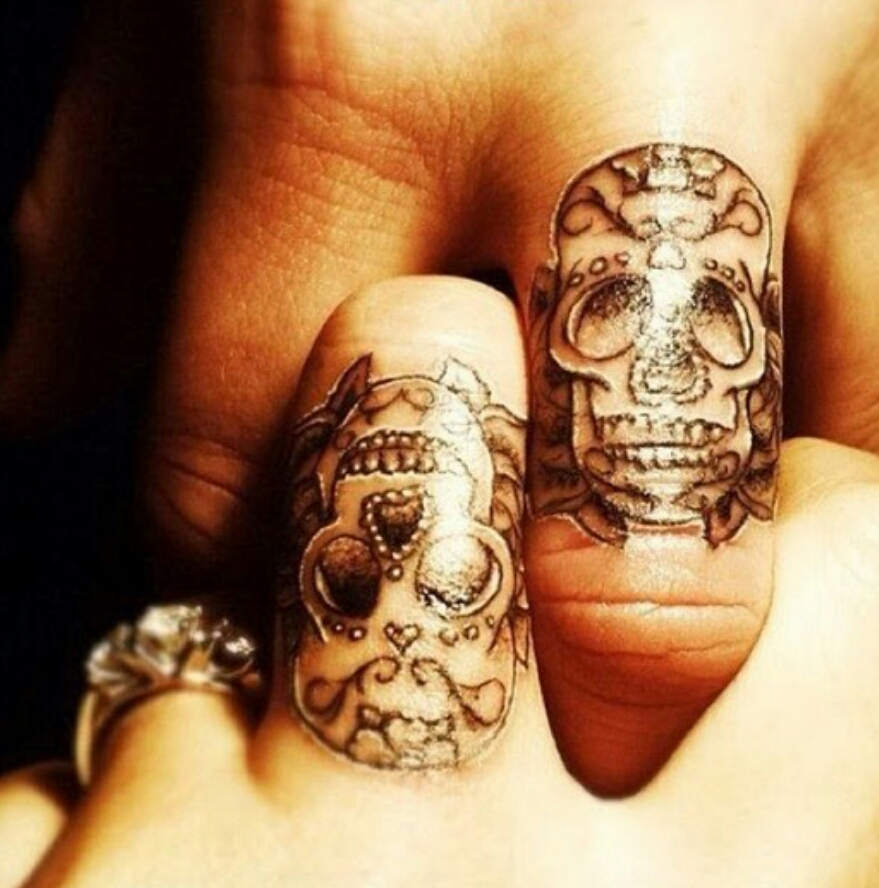 Beautiful Skull Tattoos For Women!