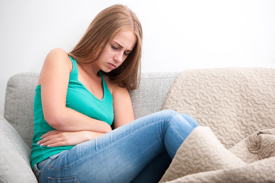 MENSTRUAL CRAMPS
Hot water can also aid in diminishing menstrual cramps. The heat of the water has a calming and soothing effect on the abdominal muscles, which eventually can help to cure cramps and spasms.