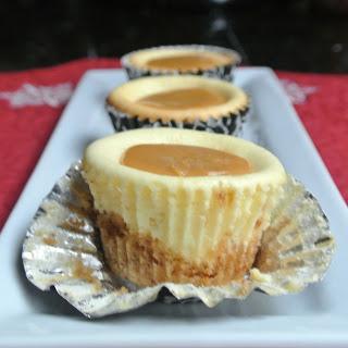 crust:
1 cup almond meal
1/2 cup slivered almonds
1/4 cup sugar
1/4 teaspoon fine Sea Salt
1/4 teaspoon ground Cinnamon
1/4 teaspoon Baking Soda
1/4 cup melted butter