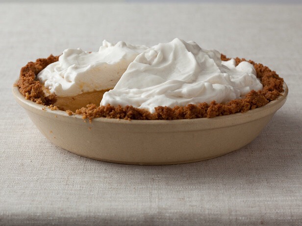 EASY Pumpkin Mousse Pie