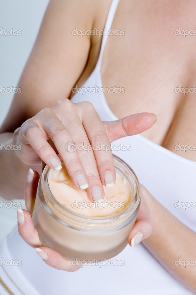 Step 6: Moisturise
Moisturise, moisturise, moisturise!! You can't go wrong with it and especially if applied at night you are going to wake up with gorgeous, healthy looking skin.